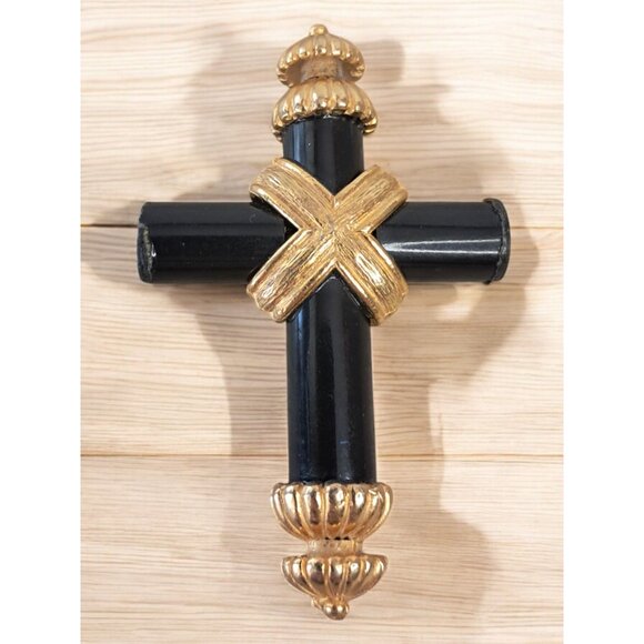 Classic Onyx Natural Brass Cross Pendant, 2.5" x 1.5" - Picture 1 of 2